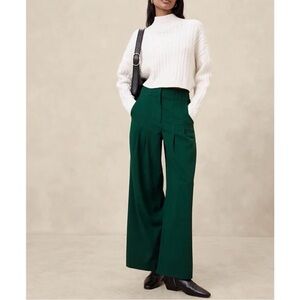 Banana Republic Ultra High Wide-Leg Pants in Forest Dweller